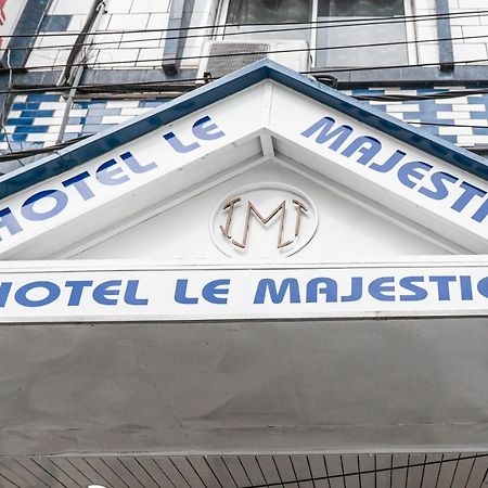 Hotel Le Majestic Douala Exteriér fotografie