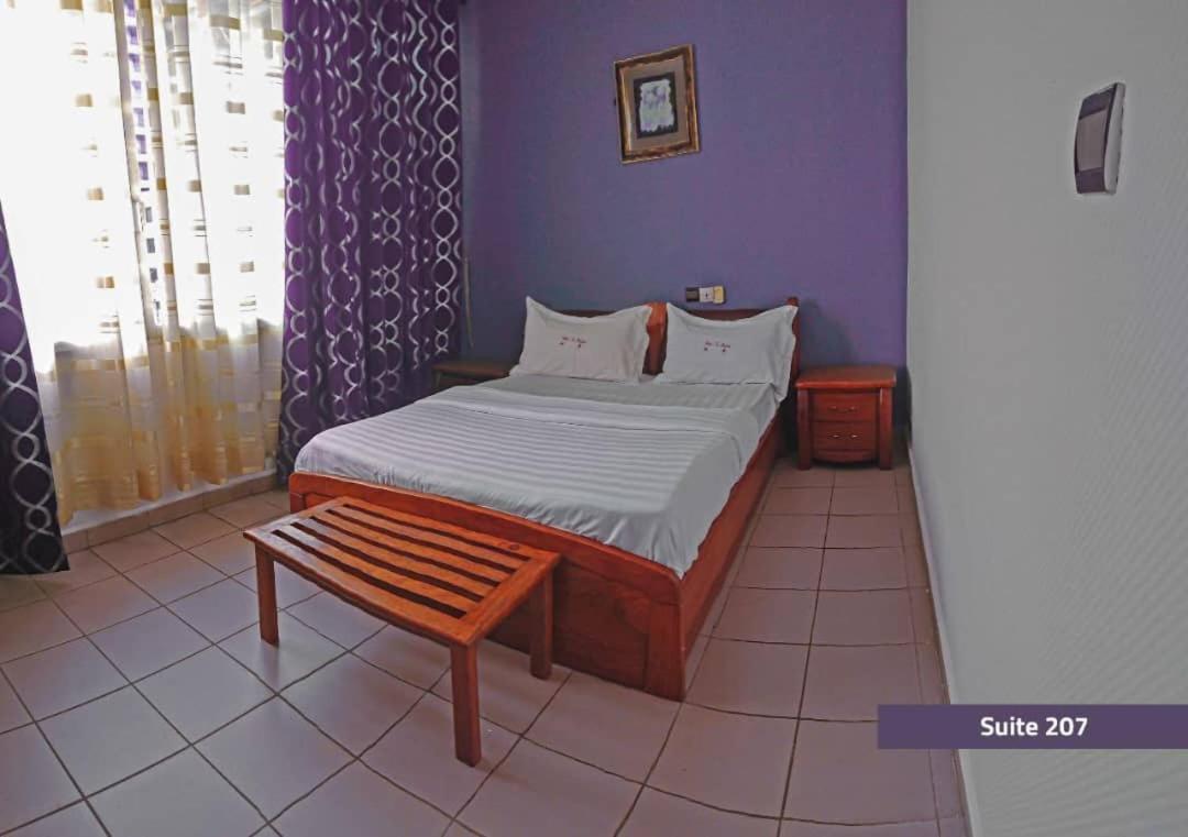 Hotel Le Majestic Douala Exteriér fotografie
