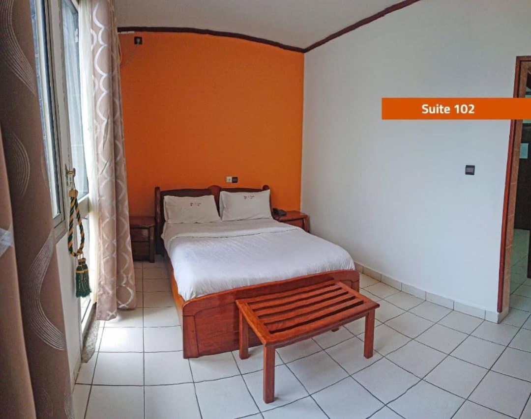 Hotel Le Majestic Douala Exteriér fotografie